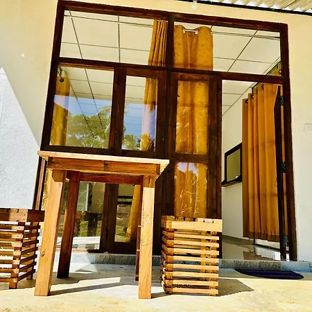 Eagle Safari Cottage Udawalawe Exterior photo