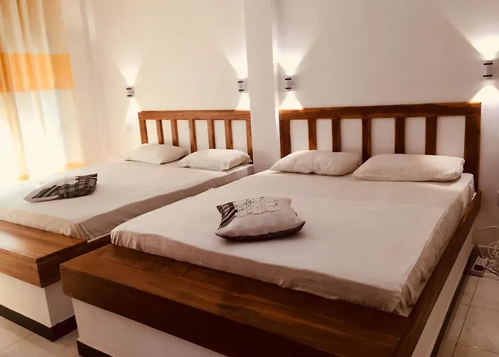 Hotel 4U