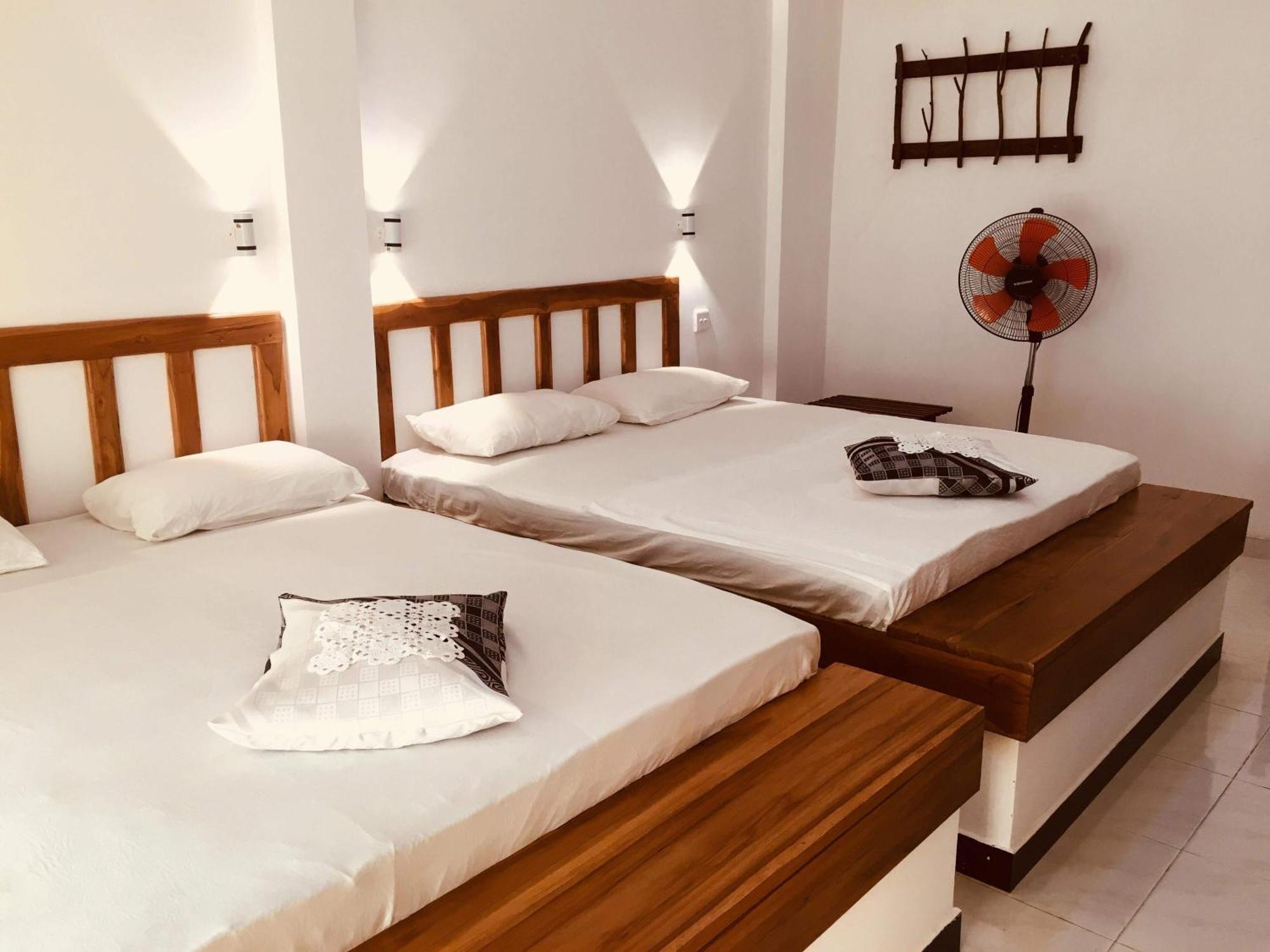 A4 * Udawalawe